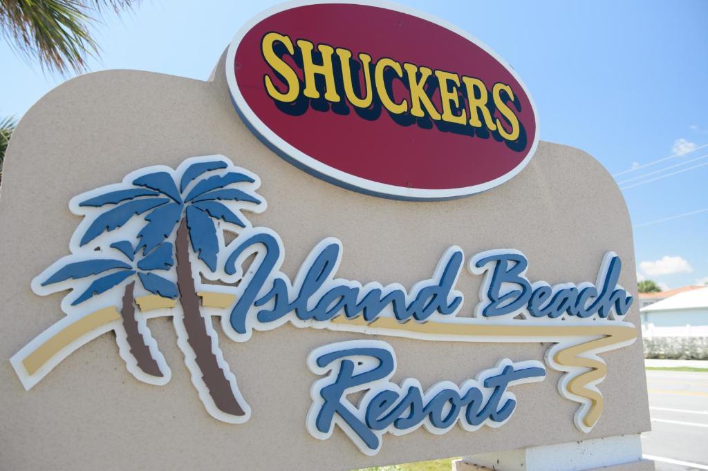 The Island Beach Resort 옌슨비치 외부 사진