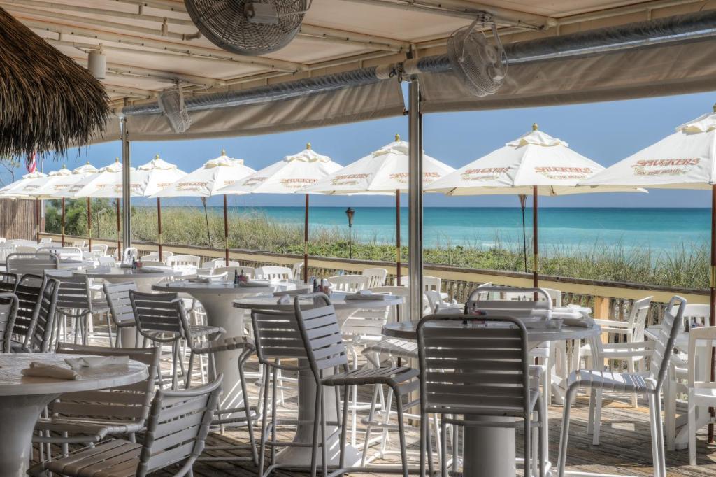 The Island Beach Resort 옌슨비치 외부 사진