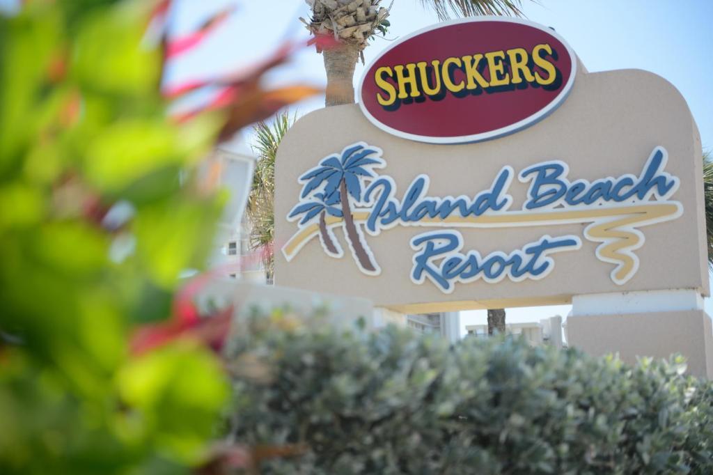 The Island Beach Resort 옌슨비치 외부 사진
